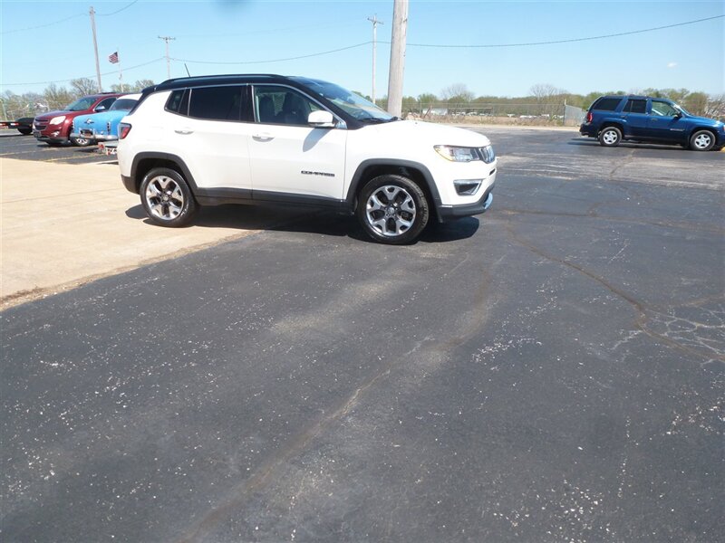 2018 Jeep Compass Limited   - Photo 1 - Quincy, IL 62305
