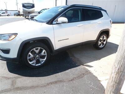 2018 Jeep Compass Limited - Photo 2 - Quincy, IL 62305