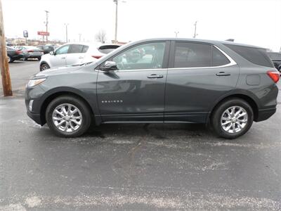 2021 Chevrolet Equinox LT   - Photo 2 - Quincy, IL 62305