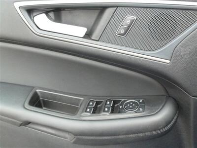 2024 Ford Edge SEL   - Photo 11 - Quincy, IL 62305