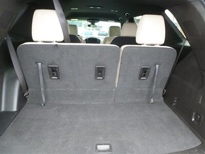 2023 Chevrolet Traverse LT Cloth   - Photo 4 - Quincy, IL 62305