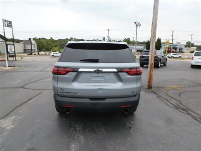 2023 Chevrolet Traverse LT Cloth   - Photo 3 - Quincy, IL 62305