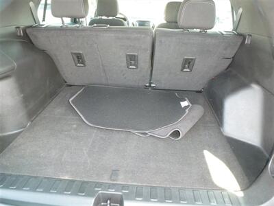 2023 Chevrolet Equinox LS   - Photo 3 - Quincy, IL 62305