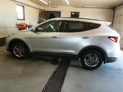 2017 Hyundai SANTA FE Sport 2.4L   - Photo 2 - Quincy, IL 62305