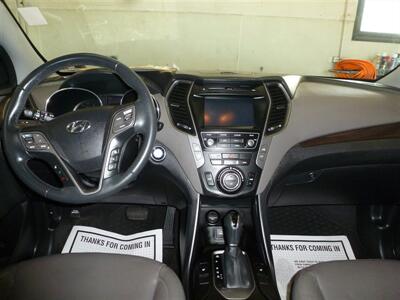 2017 Hyundai SANTA FE Sport 2.4L   - Photo 7 - Quincy, IL 62305