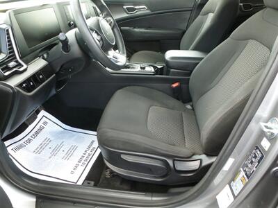 2023 Kia Sportage LX   - Photo 6 - Quincy, IL 62305