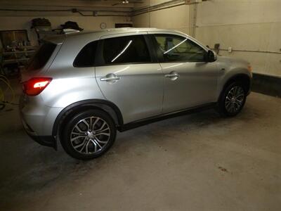 2019 Mitsubishi Outlander Sport SE - Photo 5 - Quincy, IL 62305