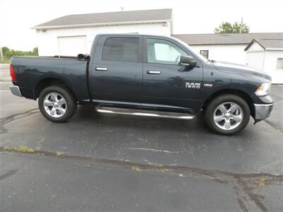 2017 RAM 1500 Big Horn   - Photo 5 - Quincy, IL 62305