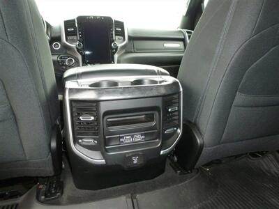 2022 RAM 1500 Big Horn   - Photo 6 - Quincy, IL 62305