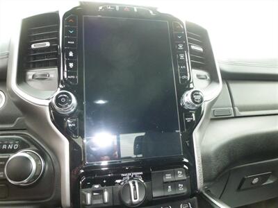 2022 RAM 1500 Big Horn   - Photo 8 - Quincy, IL 62305