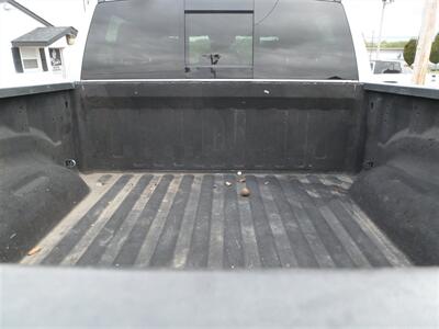 2022 RAM 1500 Big Horn   - Photo 3 - Quincy, IL 62305