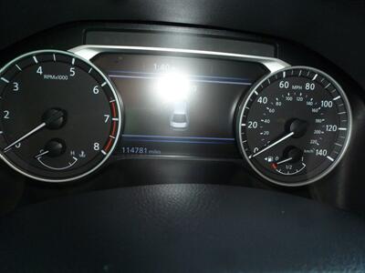 2021 Nissan Altima 2.5 SR - Photo 9 - Quincy, IL 62305