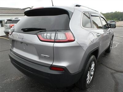 2019 Jeep Cherokee Latitude Plus   - Photo 2 - Quincy, IL 62305