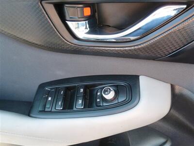 2023 Subaru Outback Premium   - Photo 11 - Quincy, IL 62305