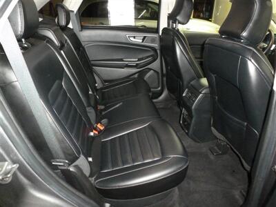 2023 Ford Edge SEL - Photo 8 - Quincy, IL 62305