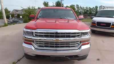 2018 Chevrolet Silverado 1500 LT   - Photo 2 - Quincy, IL 62305
