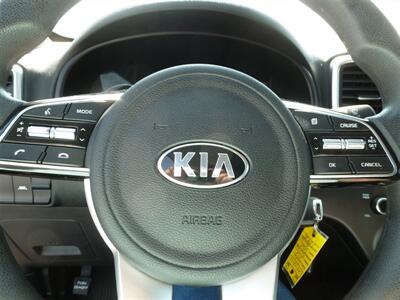 2020 Kia Sportage LX   - Photo 10 - Quincy, IL 62305