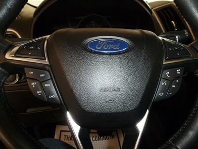 2022 Ford Edge SEL   - Photo 10 - Quincy, IL 62305