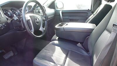 2013 GMC Sierra 1500 SLE   - Photo 4 - Quincy, IL 62305