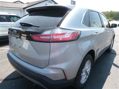 2024 Ford Edge SEL   - Photo 2 - Quincy, IL 62305