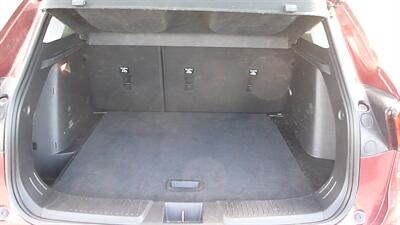 2024 Chevrolet Trax LT   - Photo 5 - Quincy, IL 62305