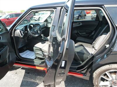 2021 Kia Soul GT-Line   - Photo 4 - Quincy, IL 62305