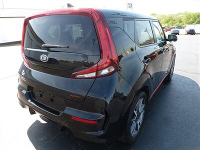 2021 Kia Soul GT-Line   - Photo 2 - Quincy, IL 62305
