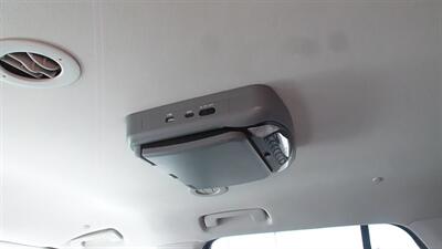 2019 Chevrolet Traverse LT Cloth   - Photo 4 - Quincy, IL 62305