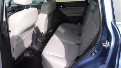 2017 Subaru Forester 2.5i Limited - Photo 3 - Quincy, IL 62305