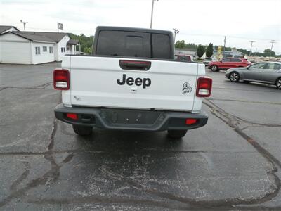 2021 Jeep Gladiator Willys   - Photo 3 - Quincy, IL 62305