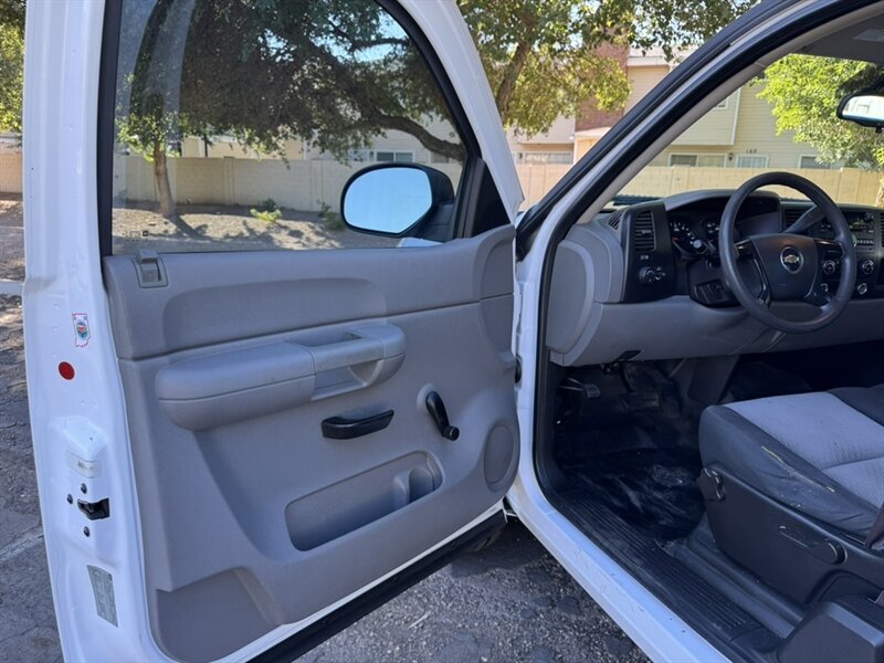 2008 Chevrolet Silverado 1500 Work Truck - Photo 10 - Mesa, AZ 85210