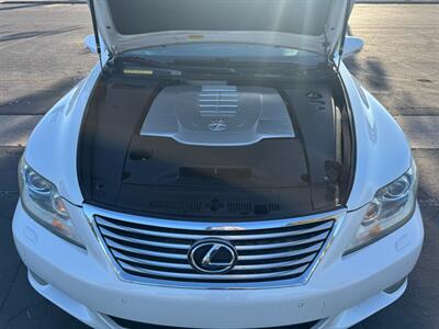 2010 Lexus LS 460   - Photo 25 - Mesa, AZ 85210