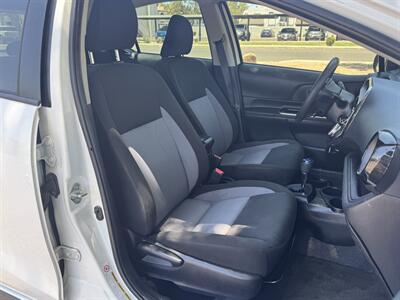 2018 Toyota Prius c Two - Photo 14 - Mesa, AZ 85210