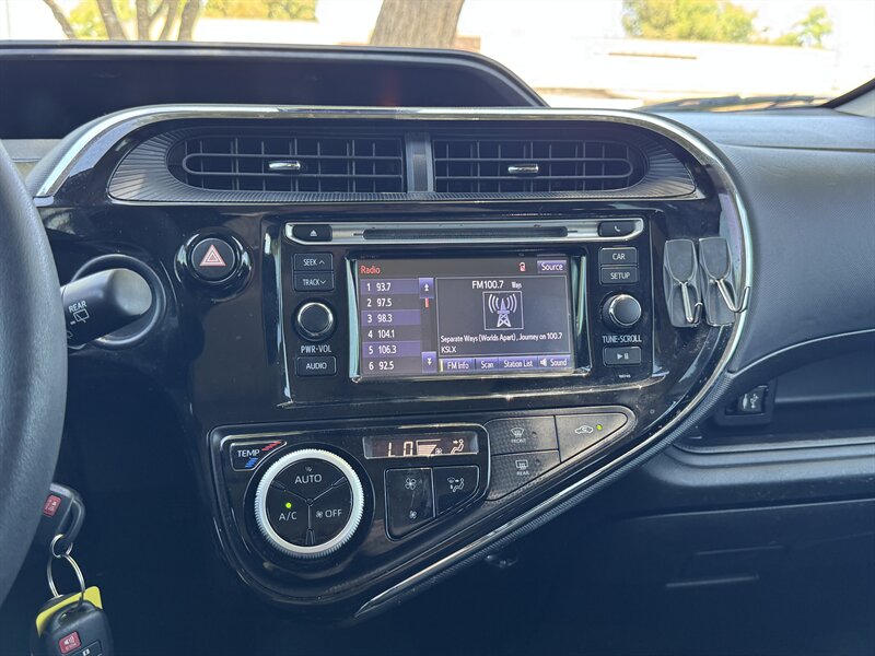 2018 Toyota Prius c Two - Photo 25 - Mesa, AZ 85210