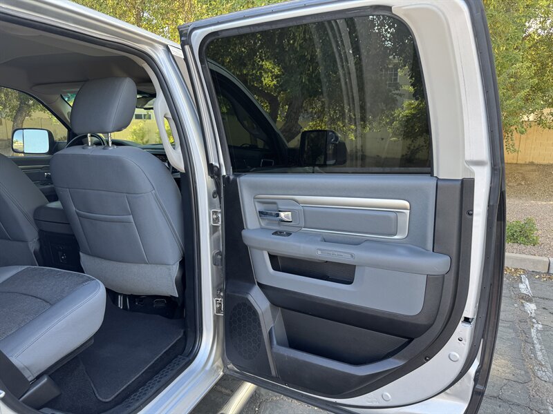 2014 RAM 1500 SLT - Photo 16 - Mesa, AZ 85210