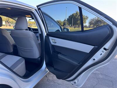 2017 Toyota Corolla LE   - Photo 14 - Mesa, AZ 85210