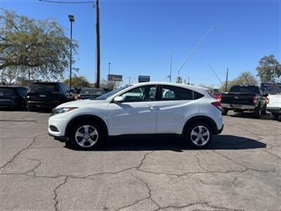 2022 Honda HR-V LX   - Photo 2 - Mesa, AZ 85210