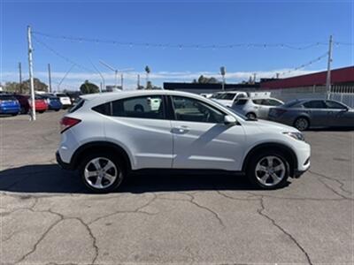 2022 Honda HR-V LX   - Photo 6 - Mesa, AZ 85210