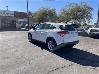 2022 Honda HR-V LX   - Photo 3 - Mesa, AZ 85210