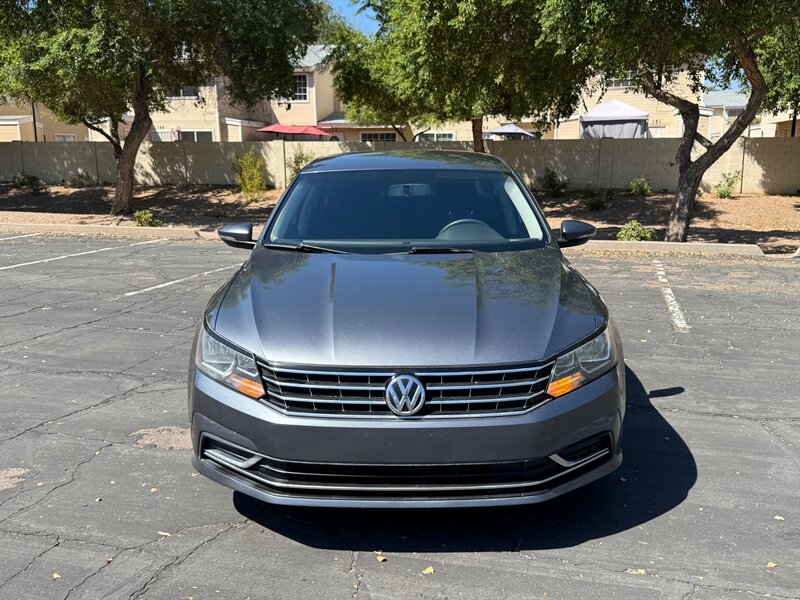2018 Volkswagen Passat S - Photo 8