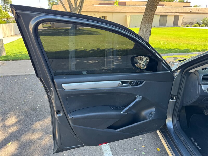 2018 Volkswagen Passat S - Photo 11