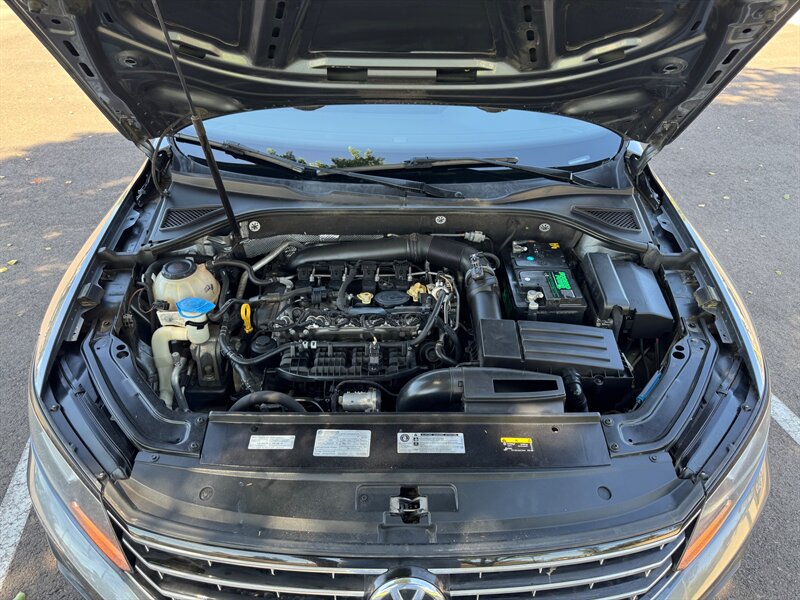 2018 Volkswagen Passat S - Photo 28