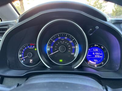 2018 Honda Fit LX - Photo 18 - Mesa, AZ 85210