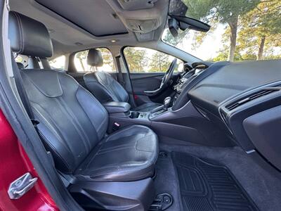 2012 Ford Focus Titanium   - Photo 11 - Mesa, AZ 85210