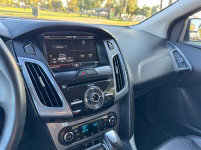 2012 Ford Focus Titanium   - Photo 21 - Mesa, AZ 85210
