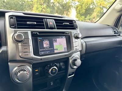 2015 Toyota 4Runner SR5   - Photo 19 - Mesa, AZ 85210