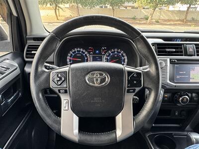 2015 Toyota 4Runner SR5   - Photo 18 - Mesa, AZ 85210