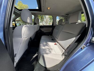 2016 Subaru Forester 2.5i Premium   - Photo 15 - Mesa, AZ 85210