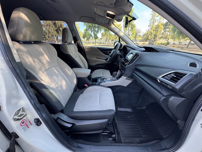 2019 Subaru Forester - Photo 11 - Mesa, AZ 85210