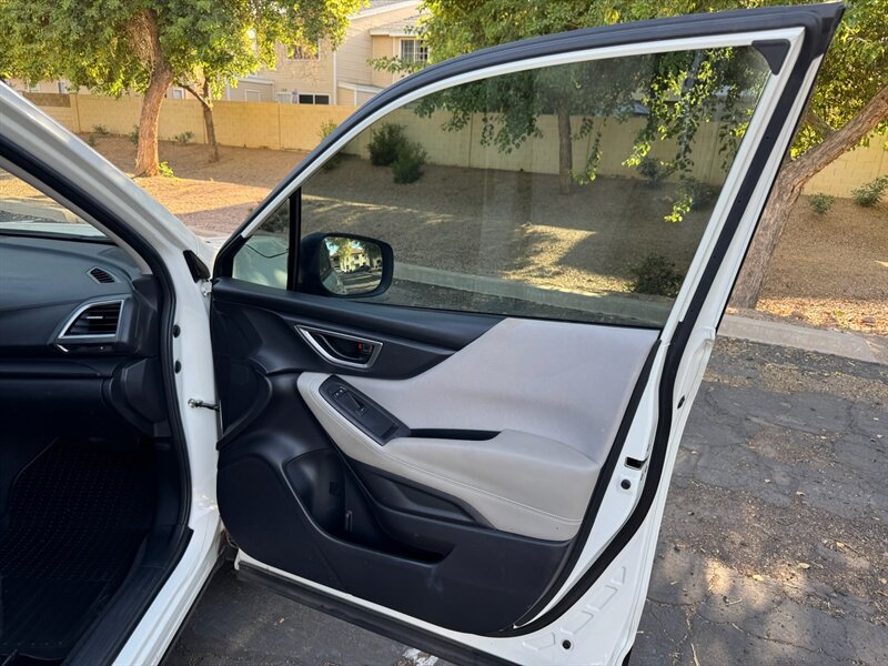 2019 Subaru Forester - Photo 12 - Mesa, AZ 85210